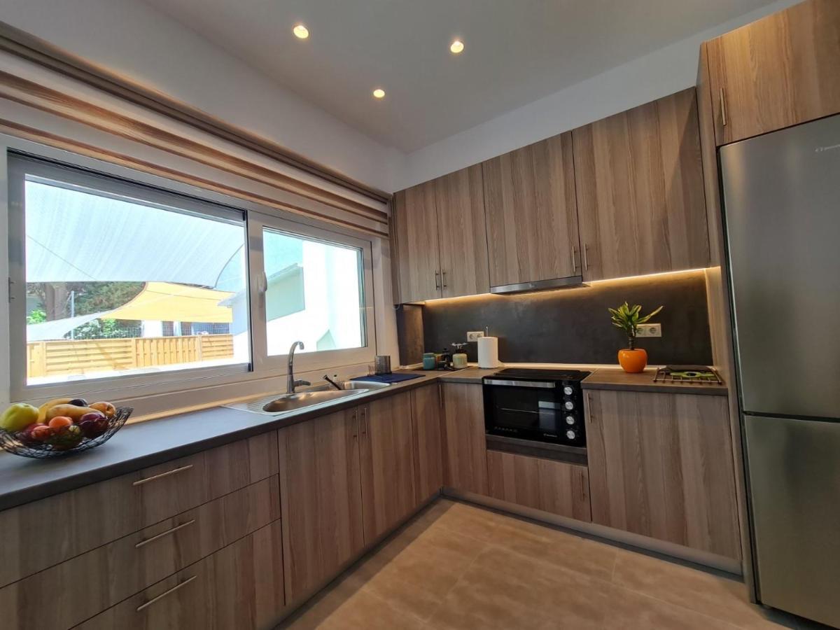 'Aegean Breeze' Lux & Cozy Apartment In Néa Mákri Eksteriør billede
